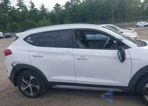 2017 Hyundai Tucson Sport из США, поврежденный, VIN KM8J3CA25HU331427